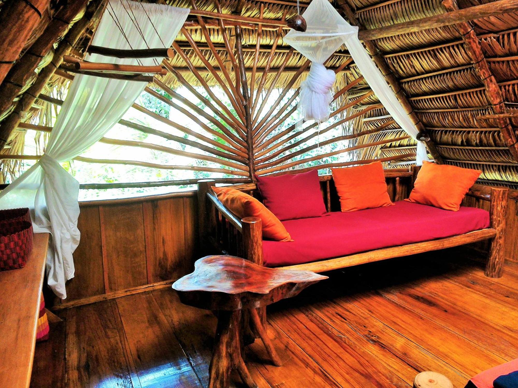 El Hotelito Perdido
